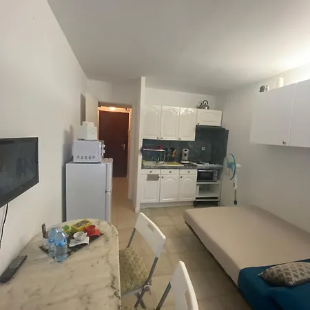 Joli Studio Proche Monaco Et A 50 M De La Mer Et Station De Train Lejlighed Roquebrune-Cap-Martin